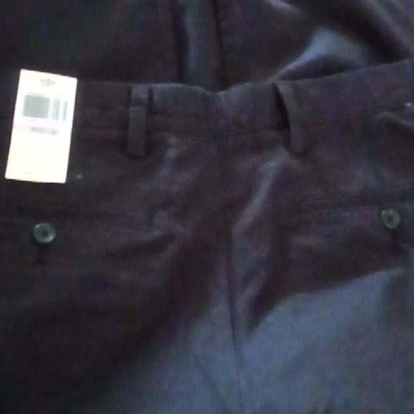 Dockers Easy Khaki Black 32x32 NWT - Picture 3 of 6
